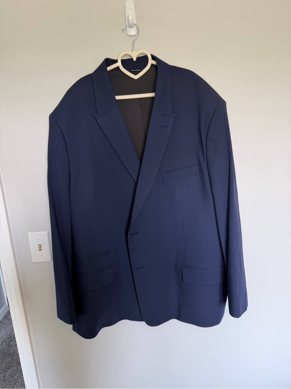 SYNRGY Men's Navy Blazer - Classic Single-Breasted Jacket